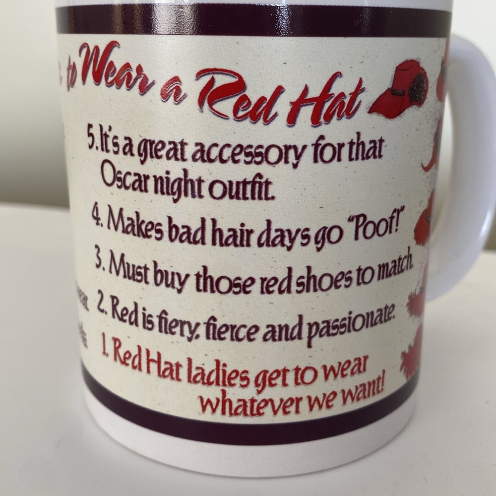 “Red Hat”Mug Leanin Tree 12oz Exc Cond